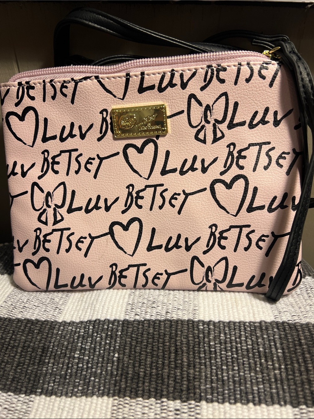Betsey Johnson Pink and Black Luv Betsey Script Crossbody